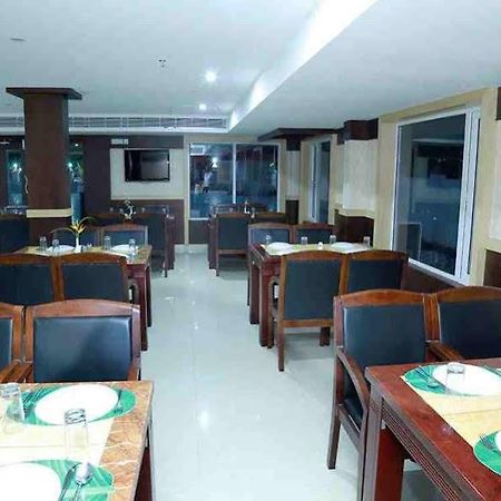 Thachaparambil Residency Otel Alappuzha Dış mekan fotoğraf
