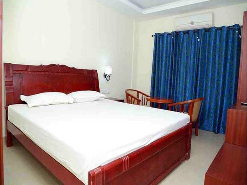 Thachaparambil Residency Otel Alappuzha Dış mekan fotoğraf